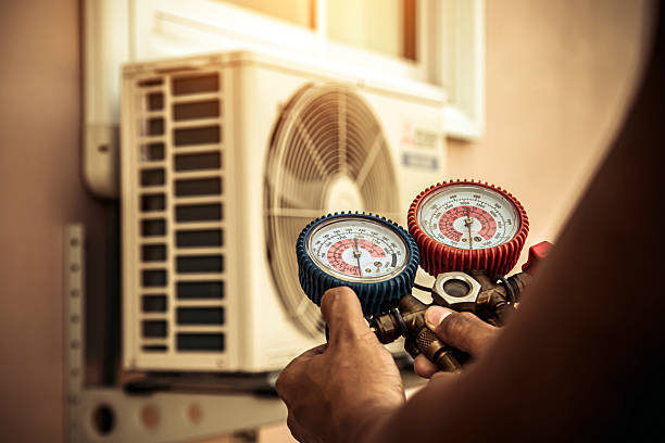 Professional Hvac Installation technician working in Mansfield, MA